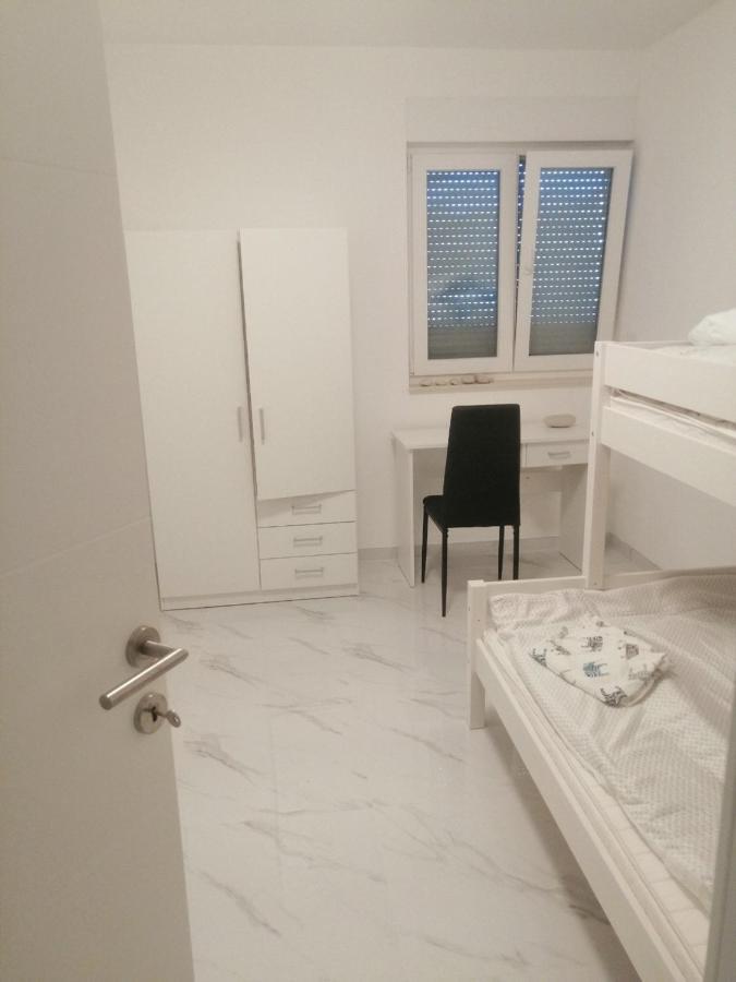 Bella Vista Near Dubrovnik Apartment Ivanica ภายนอก รูปภาพ